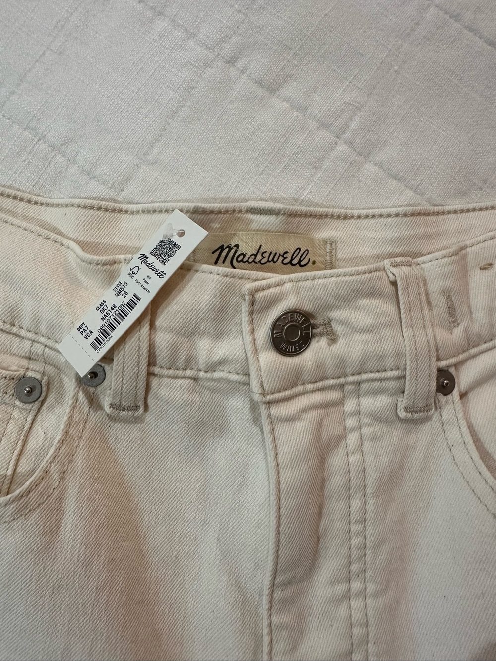 Madewell 90’s Straight Leg Jeans in Creamy Off-White